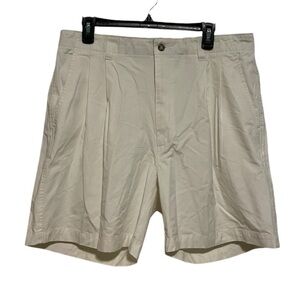 NWT Rugger by Gant White Shorts Size 36